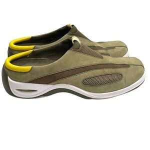 Cole HaanWomen's Nike Air slip on Olive Green Suede Sneakers SZ 7
